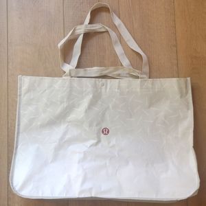 Lululemon Reusable Shopping Bag